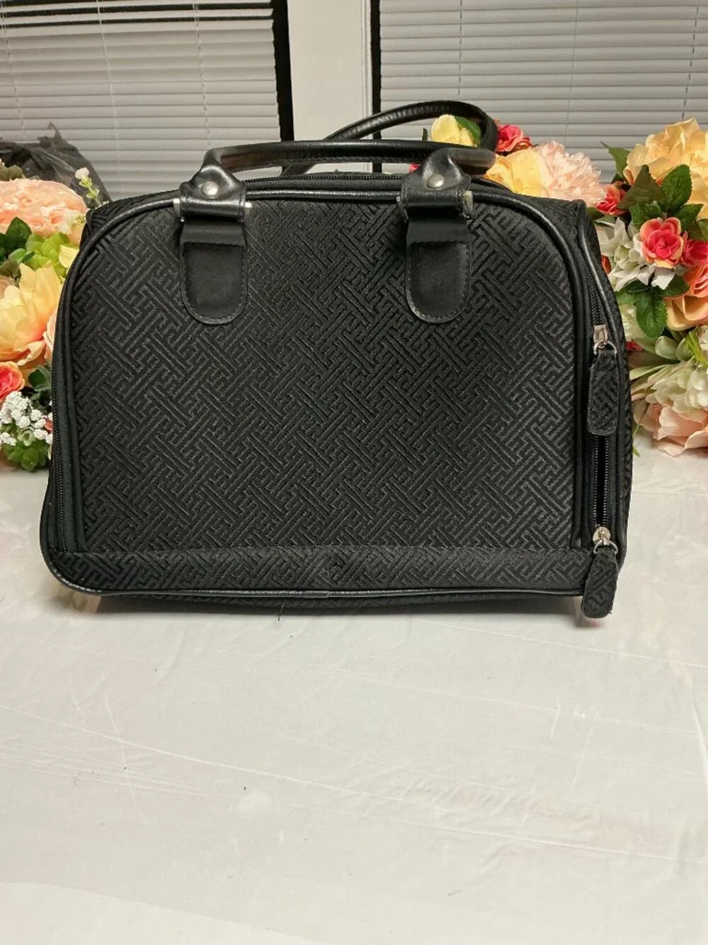 Caboodles Envy Large Black Travel Makeup Cosmetic Organizer Case Mirror